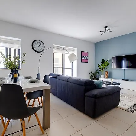 Seaside Bliss - 3Br Holiday Apartment Sliema Exterior photo